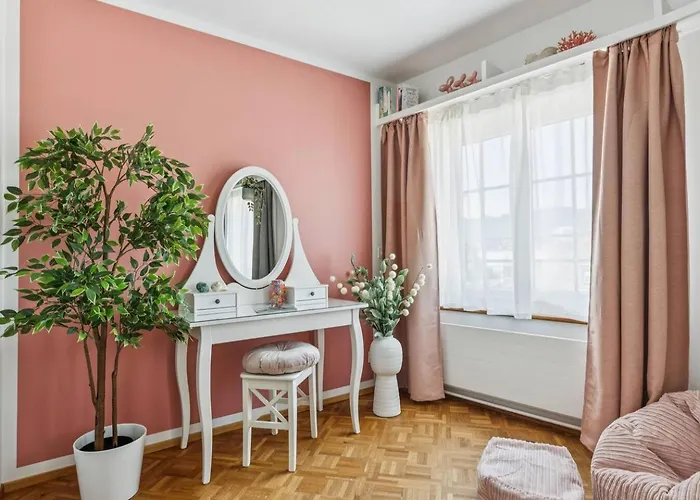 Old Town Penthouse Rooftop Terrace Ac Zurych