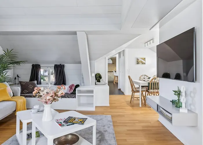 Old Town Penthouse Rooftop Terrace Ac Zurych